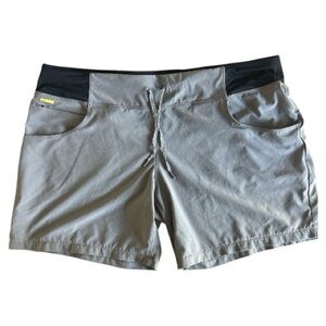 Lole Women's Athletic Shorts in Gray and Black
